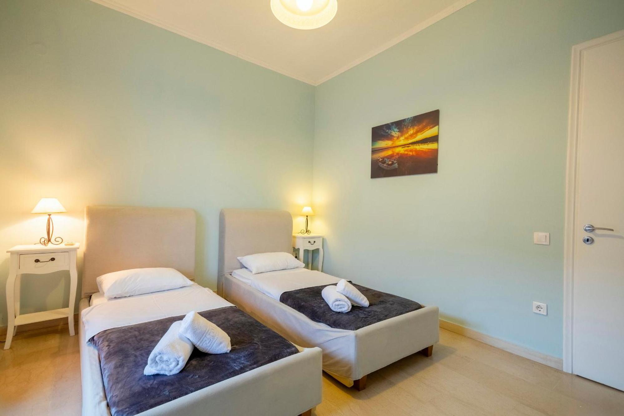 Mgi Apartments Іпсос Екстер'єр фото