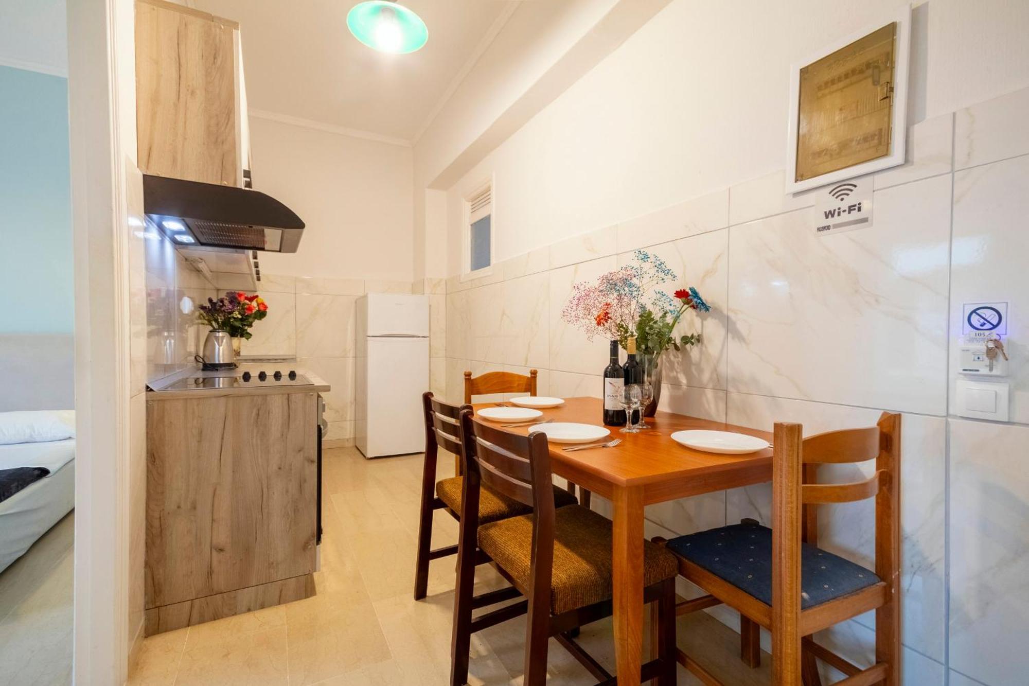 Mgi Apartments Іпсос Екстер'єр фото